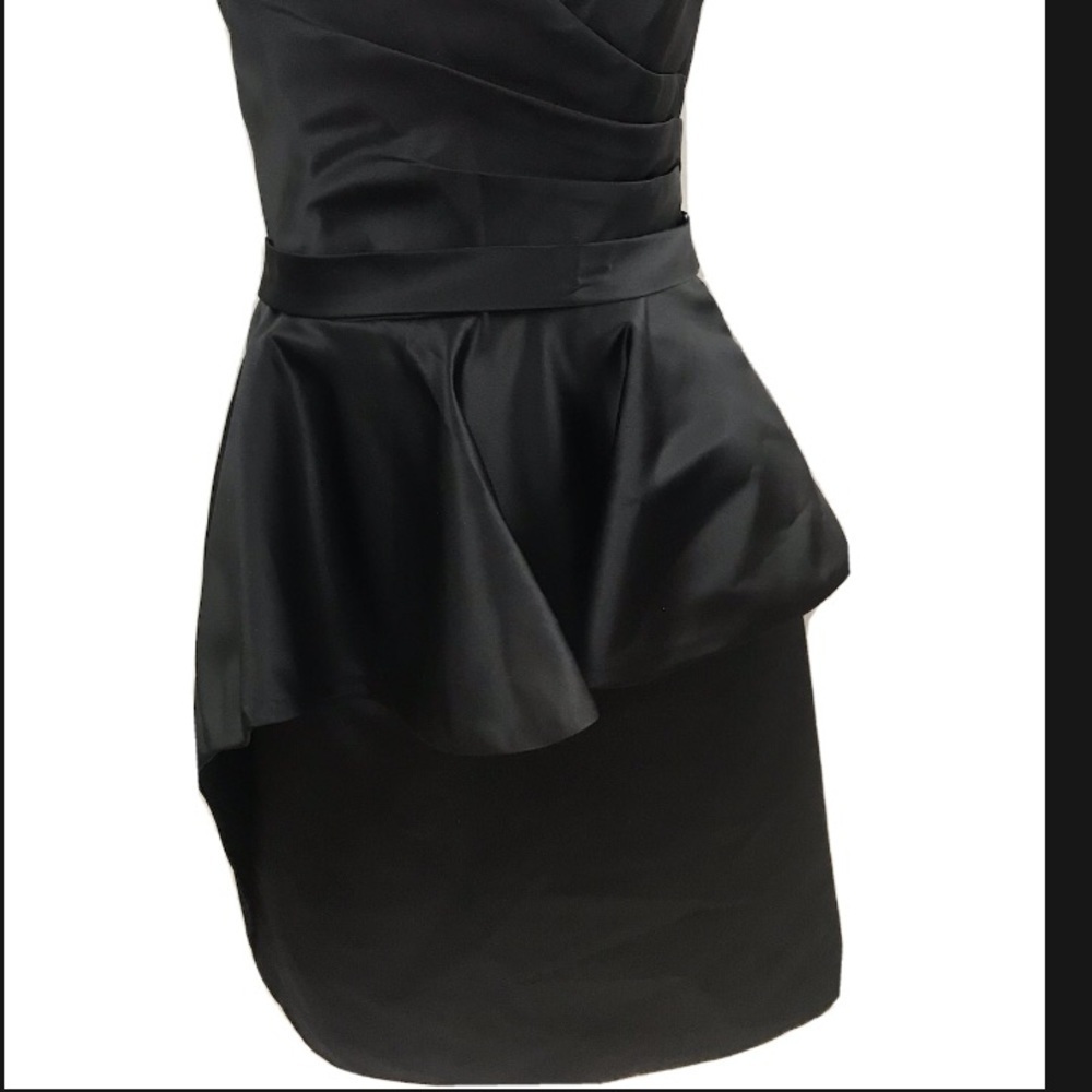 Belsoie Strapless Ruffle Formal Dress - Size 12 - Picture 6 of 10